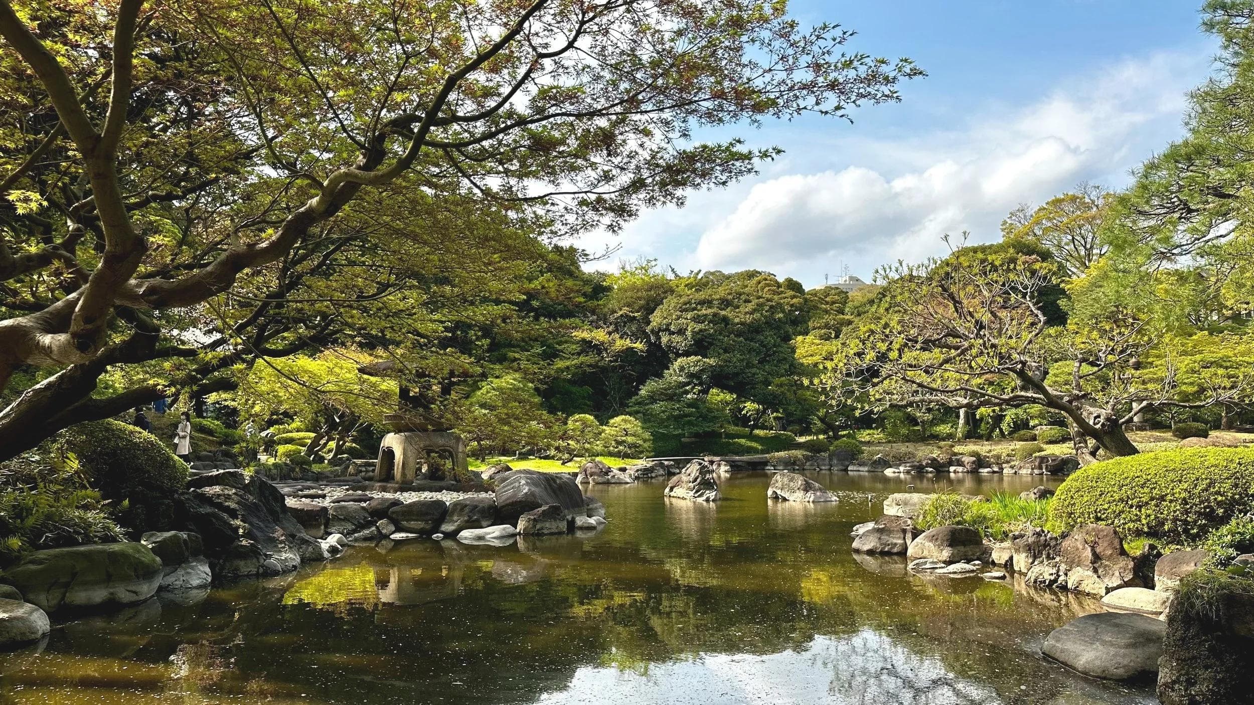Kyu-Furukawa Gardens’ Pond
